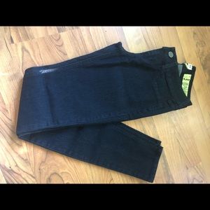 Woman’s Jeans